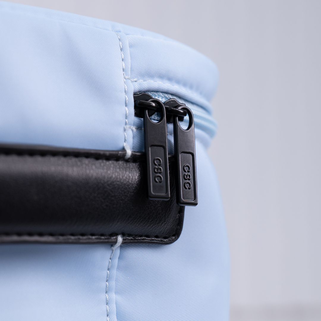 Clean Skin Club Gym Bag Bestie - Thumbnail 5